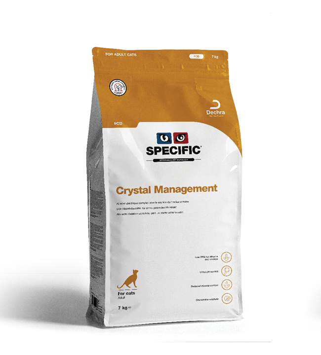 SPECIFIC FCD Crystal Management er foder velegnet til voksne katte op til 8 år til forebyggelse af blæresten, samt til katte med dårlig fordøjelse.